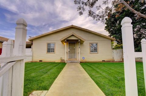 1776 4th St, Clovis, CA 93611 photo 1
