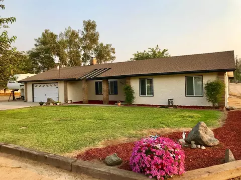 18770 Smithwood Dr, Madera, CA 93638 photo 1