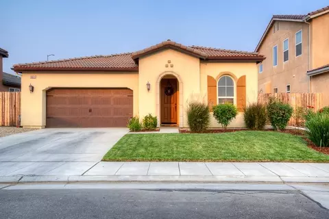 963 La Jolla Ave, Clovis, CA 93619 photo 1