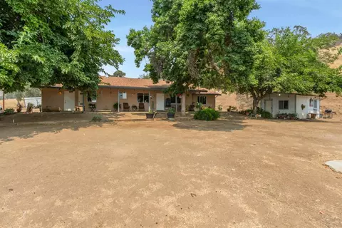 25067 Auberry Road Rd, Clovis, CA 93619 photo 1