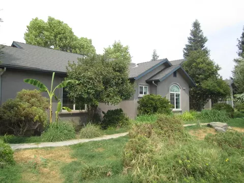13520 E Belmont Ave, Sanger, CA 93657 photo 1
