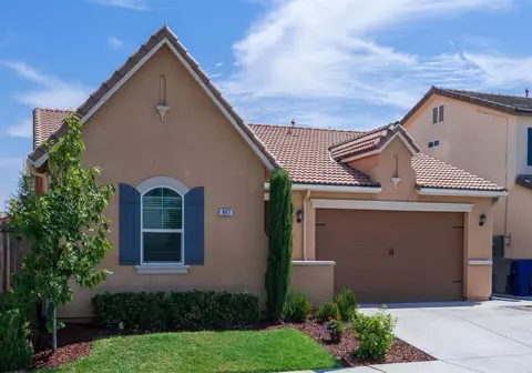 857 Maine Ave, Clovis, CA 93619 photo 1