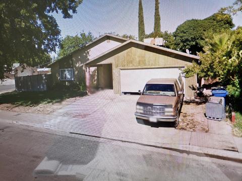 894 Emory Ct, Merced, CA 95341 photo 1
