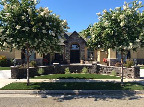 277 W Trenton Ave W, Clovis, CA 93619 photo 1