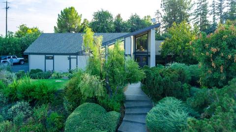 12023 N Willow Ave, Clovis, CA 93619 photo 1