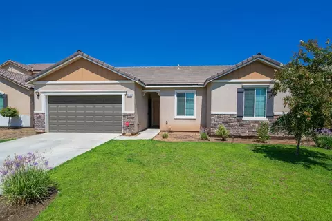 2942 3rd St, Sanger, CA 93657 photo 1