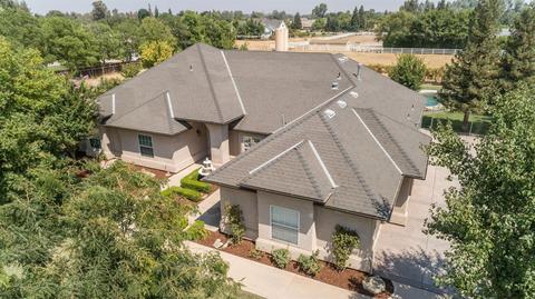 5558 N Thompson Ave, Clovis, CA 93619 photo 1