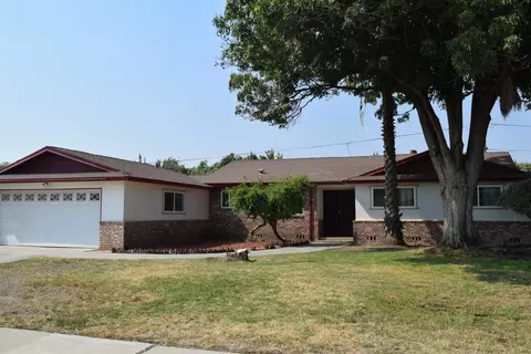644 Meadow Ln, Lemoore, CA 93245 photo 1