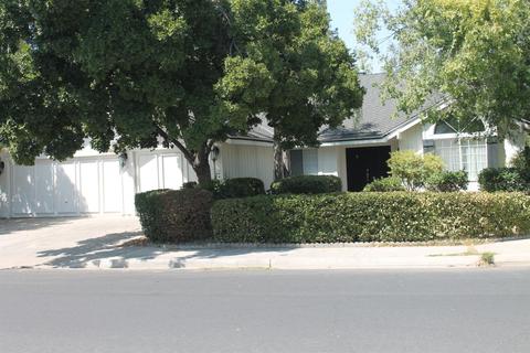 553 W Chennault Ave NE, Clovis, CA 93611 photo 1