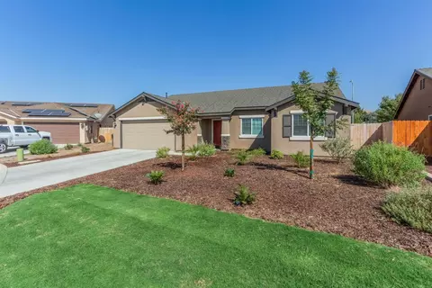 1007 Ashley Ave, Dinuba, CA 93618 photo 1