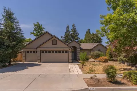 782 N Marion Ave, Clovis, CA 93611 photo 1
