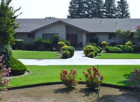7844 N Leonard Ave, Clovis, CA 93619 photo 1