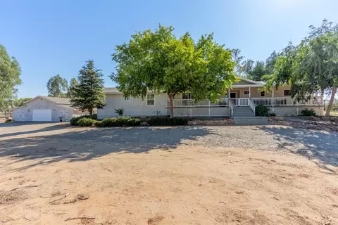 9432 N Fowler Ave, Clovis, CA 93619 photo 1