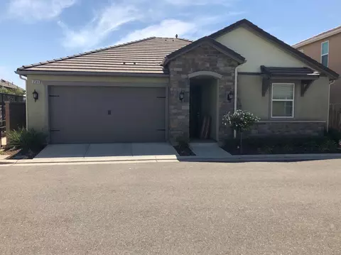 3580 Muse, Clovis, CA 93619 photo 1