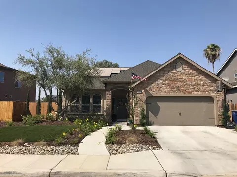 2082 Soledad Ave, Clovis, CA 93619 photo 1