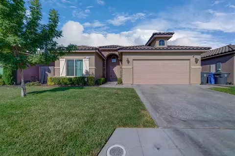 1198 S Berry Dr, Madera, CA 93637 photo 1