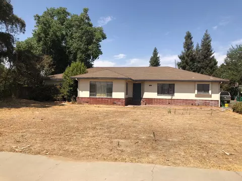 970 E Adams Ave, Fowler, CA 93625 photo 1