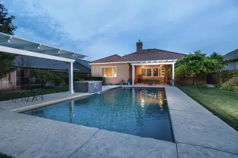 10880 E Swift Ave, Clovis, CA 93619 photo 1