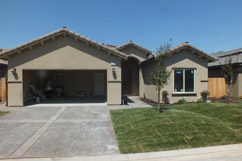 380 Joya Dr, Madera, CA 93637 photo 1