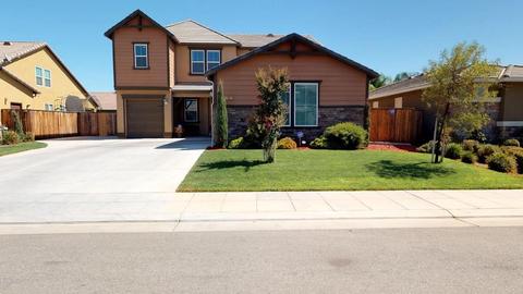 1067 Maine Ave, Clovis, CA 93619 photo 1