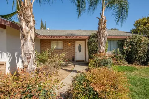 595 E Bel Aire Dr, Dinuba, CA 93618 photo 1