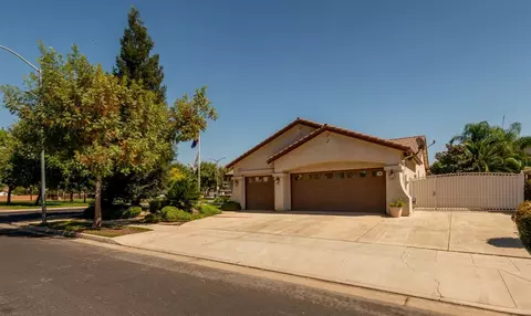 3321 Carson Ave, Clovis, CA 93611 photo 1