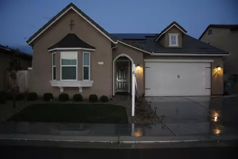 3485 Del Dios Ave, Clovis, CA 93619 photo 1
