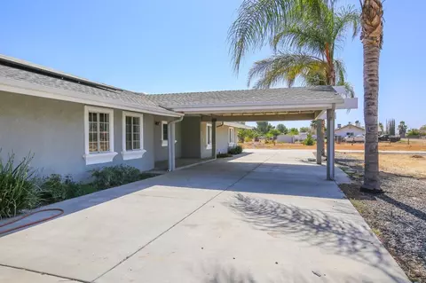 20189 Olympia Rd, Madera, CA 93638 photo 1