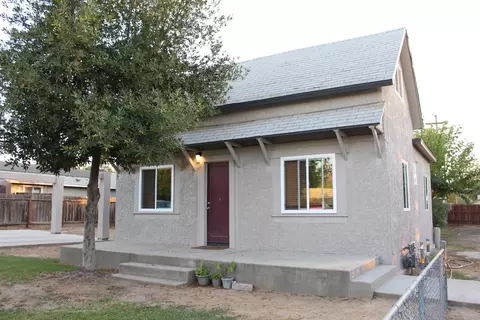 236 Vineyard Ave, Madera, CA 93638 photo 1