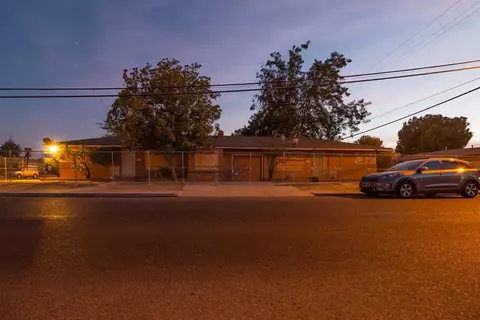 3140 E Weldon Ave, Fresno, CA 93703 photo 1