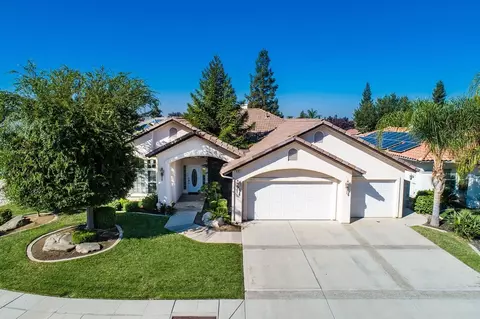914 Summerset Ln, Madera, CA 93637 photo 1