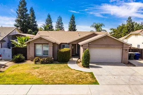 822 Royal Dr, Madera, CA 93637 photo 1