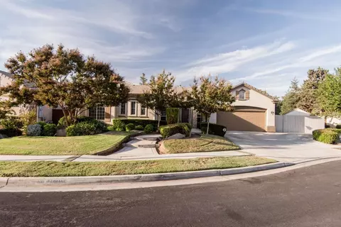 365 Jordan Ave, Clovis, CA 93611 photo 1
