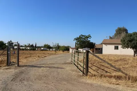 16154 Road 28, Madera, CA 93638 photo 1