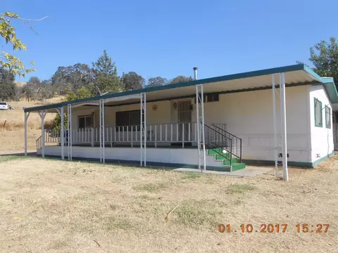 1015 Silver Ln, Squaw Valley, CA 93675 photo 1