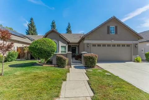 1843 Stonebrook Ln, Clovis, CA 93611 photo 1