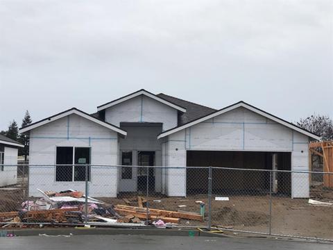 717 Fresno St, Madera, CA 93638 photo 1