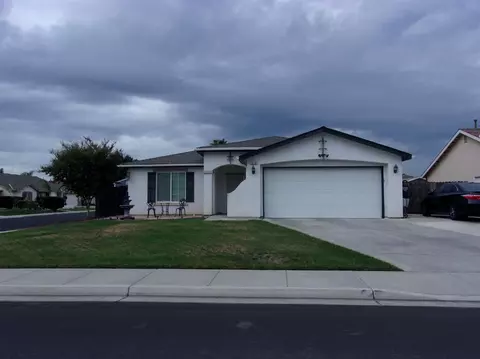 1876 Rivermist Ct, Hanford, CA 93230 photo 1
