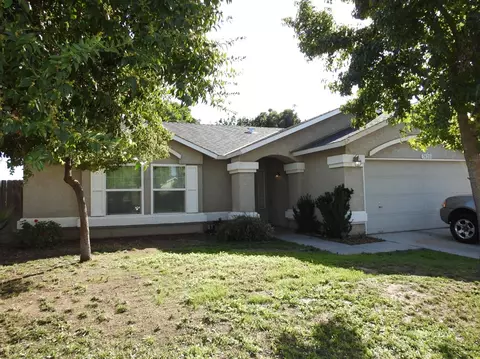 3420 Ren Way, Madera, CA 93637 photo 1