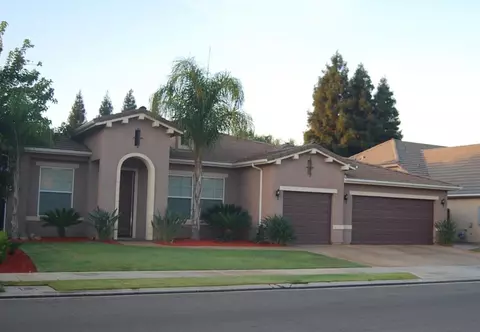3022 Everglade Ave, Clovis, CA 93619 photo 1
