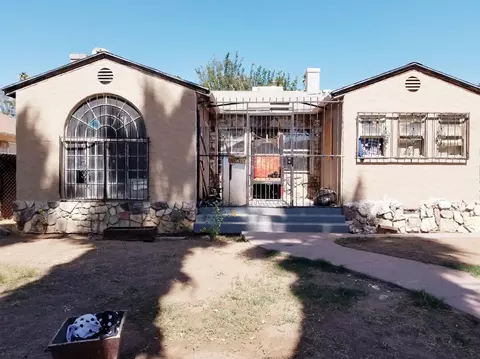 321 E Strother Ave, Fresno, CA 93706 photo 1