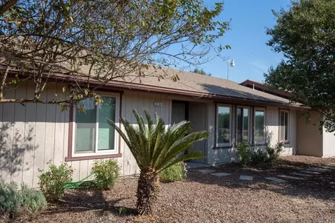 8704 E Conejo Ave, Selma, CA 93662 photo 1