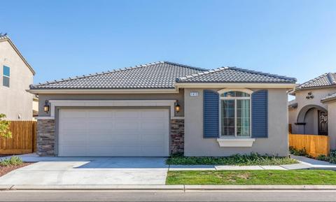 1413 Johnson Ln, Clovis, CA 93619 photo 1
