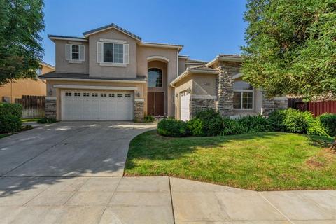 1054 N Coventry Ave, Clovis, CA 93611 photo 1