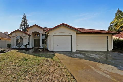 726 Burgan Ave, Clovis, CA 93611 photo 1