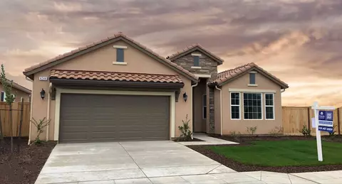 4244 Fairmont Ave, Clovis, CA 93619 photo 1