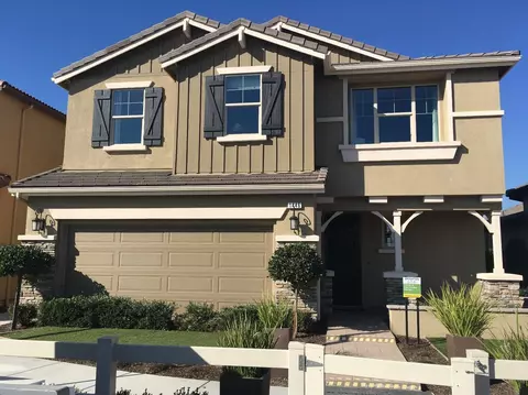 1446 Haroldsen Ln, Clovis, CA 93619 photo 1