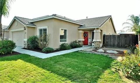 1184 Peach Tree Dr, Madera, CA 93637 photo 1