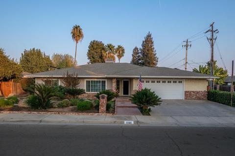 2265 3rd St, Sanger, CA 93657 photo 1