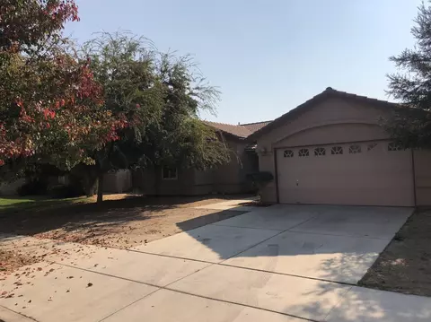 14233 W C St, Kerman, CA 93630 photo 1
